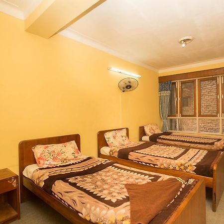 Hotel Red Panda Катманду Экстерьер фото
